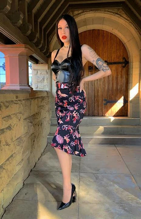 LBHM Yvonne Skirt In Tie Me Up Fetish Print | Laura Byrnes & Hope Morrison What's New, Pussycat? 9 LBHM Yvonne Skirt In Tie Me Up Fetish Print | Laura Byrnes & Hope Morrison What's New, Pussycat?