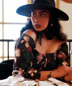 Shop All In-Stock Items By Size Final Sale - Marie-Thérèse Peasant Dress In Dark Bella Roses Crepe | Pinup Couture