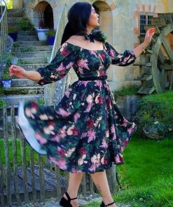 Shop All In-Stock Items By Size Final Sale - Marie-Thérèse Peasant Dress In Dark Bella Roses Crepe | Pinup Couture