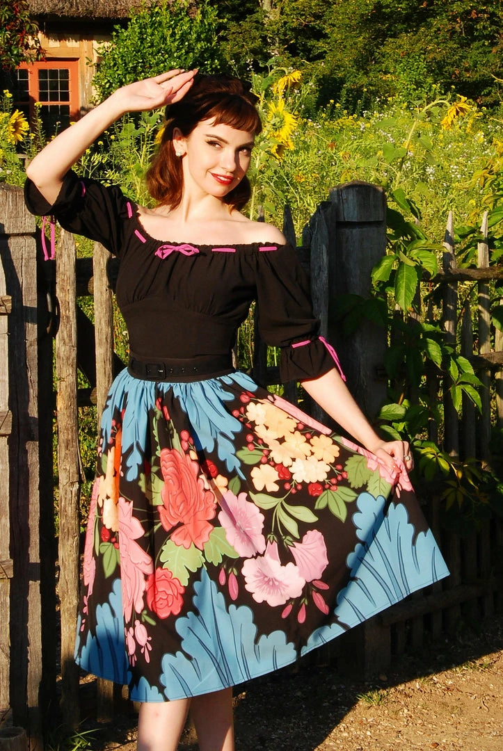 LBHM What's New, Pussycat? Bella Gathered Swing Skirt In Large Floral | Laura Byrnes & Hope Johnstun 8 LBHM What's New, Pussycat? Bella Gathered Swing Skirt In Large Floral | Laura Byrnes & Hope Johnstun