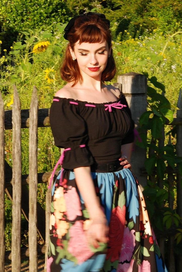 LBHM What's New, Pussycat? Bella Gathered Swing Skirt In Large Floral | Laura Byrnes & Hope Johnstun 10 LBHM What's New, Pussycat? Bella Gathered Swing Skirt In Large Floral | Laura Byrnes & Hope Johnstun