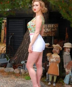 Allison 60's Bad Girl Hot Pants In White Stretch Bengaline | Traci Lords For Couture For Every Body Shop All In-Stock Items By Size