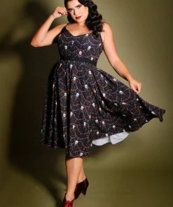 LBHM Final Sale - Amalie Ballerina Swing Dress In Skull Garland Lace Crepe | Laura Byrnes & Hope Johnstun