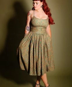 LBHM Shop All In-Stock Items By Size Final Sale - Jenny Vintage Day Dress In Gold Medallions Crepe | Laura Byrnes & Hope Johnstun