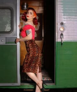 Final Sale - Vintage High Waist Pencil Skirt In Leopard | Laura Byrnes Design