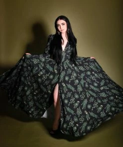 LBHM Clarice Coat Dress In Black Ground Garden Of Eden Crepe | Laura Byrnes & Hope Johnstun What's New, Pussycat? 10 LBHM Clarice Coat Dress In Black Ground Garden Of Eden Crepe | Laura Byrnes & Hope Johnstun What's New, Pussycat?