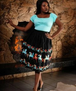 Final Sale - Classic Peasant Top In Solid Mint Cotton Sateen | Pinup Couture Shop All In-Stock Items By Size