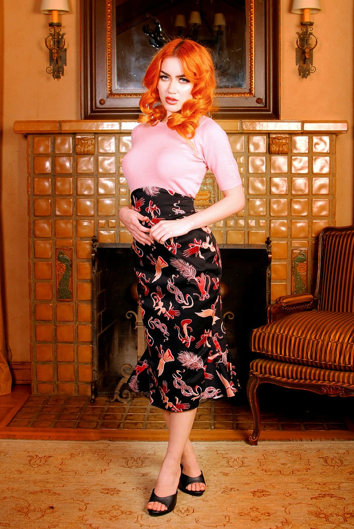 LBHM Yvonne Skirt In Tie Me Up Fetish Print | Laura Byrnes & Hope Morrison What's New, Pussycat? 3 LBHM Yvonne Skirt In Tie Me Up Fetish Print | Laura Byrnes & Hope Morrison What's New, Pussycat?
