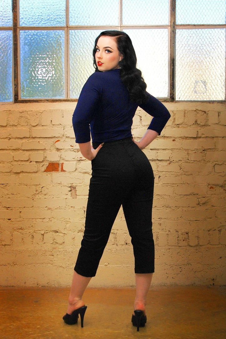 Mina Capris In Solid Black Stretch Twill | Laura Byrnes Design What's New, Pussycat? 4 Mina Capris In Solid Black Stretch Twill | Laura Byrnes Design What's New, Pussycat?