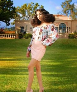 Laura Byrnes Design Final Sale - Sylvie Long Sleeve Peasant Top In Bella Roses Print | Laura Byrnes