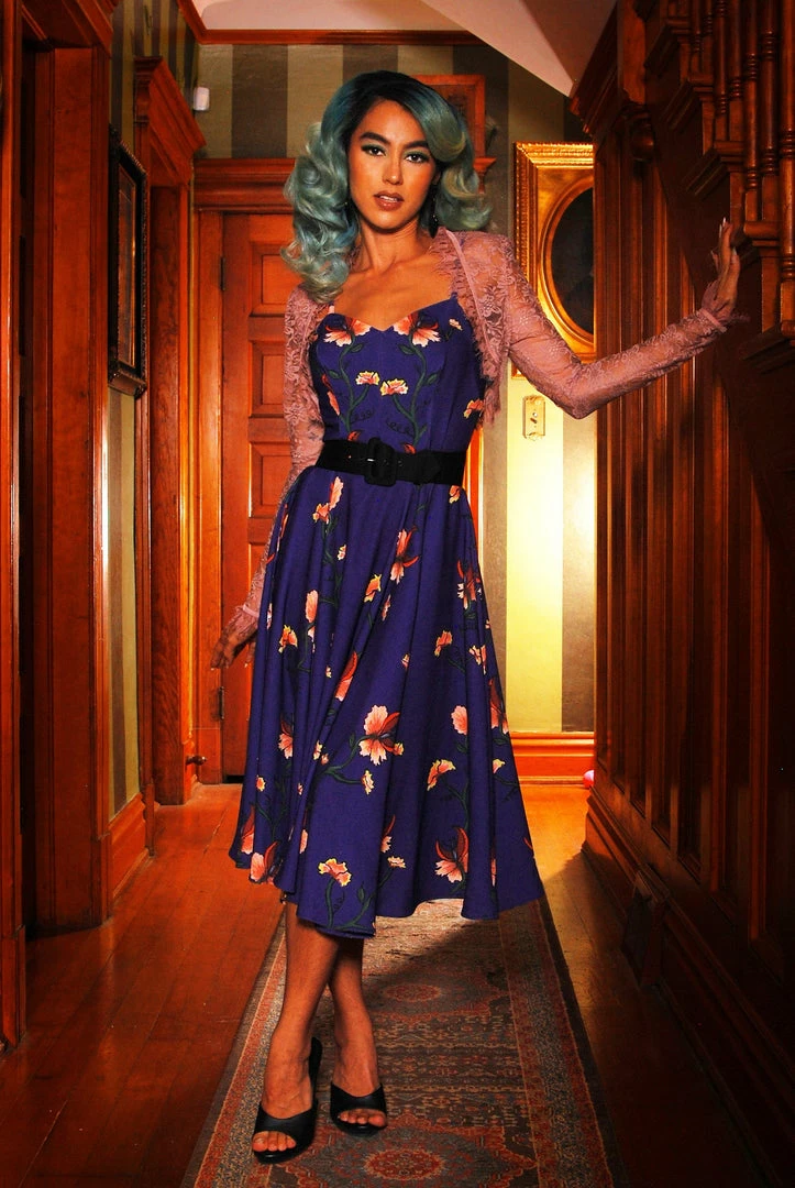 Shop All In-Stock Items By Size Final Sale - Gothic Glamour | Gothic Lace Bolero In Mauve | Pinup Couture 3 Shop All In-Stock Items By Size Final Sale - Gothic Glamour | Gothic Lace Bolero In Mauve | Pinup Couture