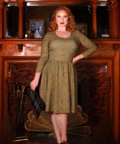 Jen & Co - FashionGo Final Sale - Green Plaid Laptop Sleeve Shop All In-Stock Items By Size