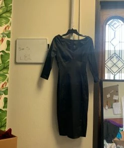 Pinup Girl Clothing OYS - Priscilla Wiggle Dress In Black - L82