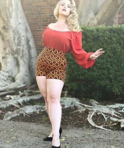 What's New, Pussycat? High Waisted Shorts In Hotel Hexagon Twill | Laura Byrnes Design