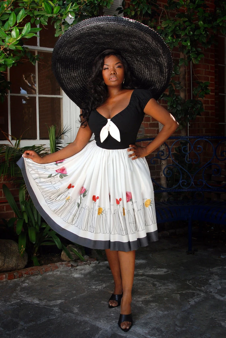 LBHM Final Sale - Natalie Dress In Vases And Roses Print | Laura Byrnes & Hope Johnstun 5 LBHM Final Sale - Natalie Dress In Vases And Roses Print | Laura Byrnes & Hope Johnstun