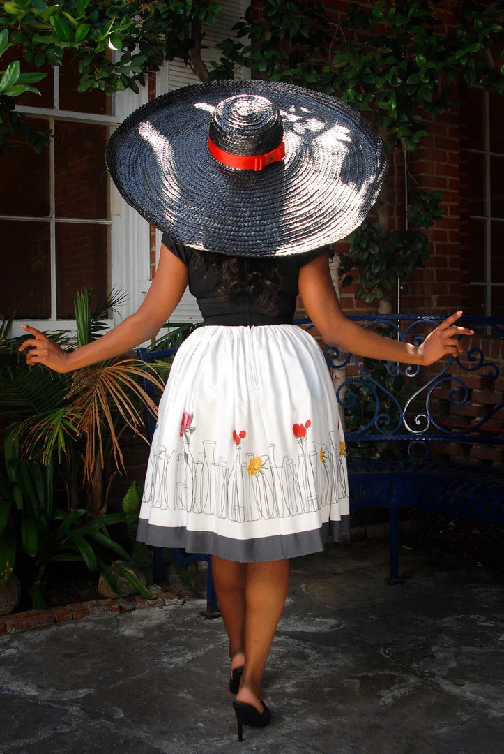 LBHM Final Sale - Natalie Dress In Vases And Roses Print | Laura Byrnes & Hope Johnstun 6 LBHM Final Sale - Natalie Dress In Vases And Roses Print | Laura Byrnes & Hope Johnstun