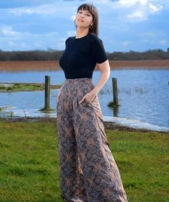 LBHM Shop All In-Stock Items By Size OYS - Dietrich Trousers With 30" Inseam In Royal Woods Print