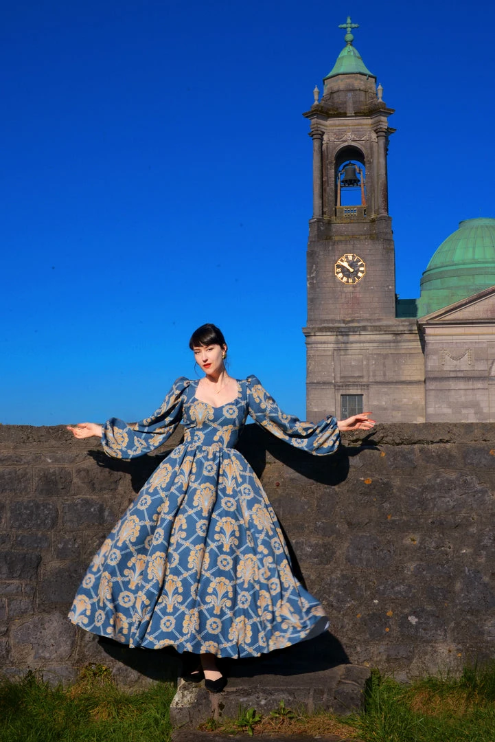 LBHM Lucrezia Maxi Gown In Take Me To Galway Crepe | Laura Byrnes & Hope Johnstun What's New, Pussycat? 5 LBHM Lucrezia Maxi Gown In Take Me To Galway Crepe | Laura Byrnes & Hope Johnstun What's New, Pussycat?