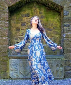 LBHM Lucrezia Maxi Gown In Take Me To Galway Crepe | Laura Byrnes & Hope Johnstun What's New, Pussycat? 12 LBHM Lucrezia Maxi Gown In Take Me To Galway Crepe | Laura Byrnes & Hope Johnstun What's New, Pussycat?