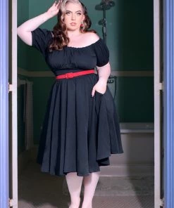 Marie-Thérèse Peasant Dress With Short Sleeves In Black Poly Crepe | Pinup Couture What's New, Pussycat?