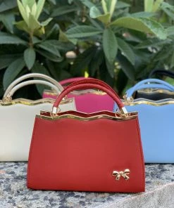 Xinxiang Dixini E-Commerce Co., Ltd. Cupid's Bow Vintage Purse In Lipstick Red Faux Leather