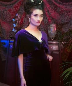 Laura Byrnes Design OYS Final Sale - Laura Byrnes California Gilda Cape In Purple Velvet Shop All In-Stock Items By Size