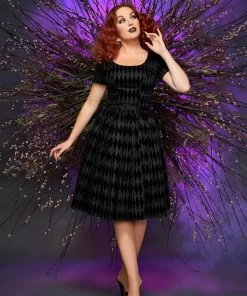 Final Sale - Pinup Couture Gena Dress In Black Flocked Harlequin