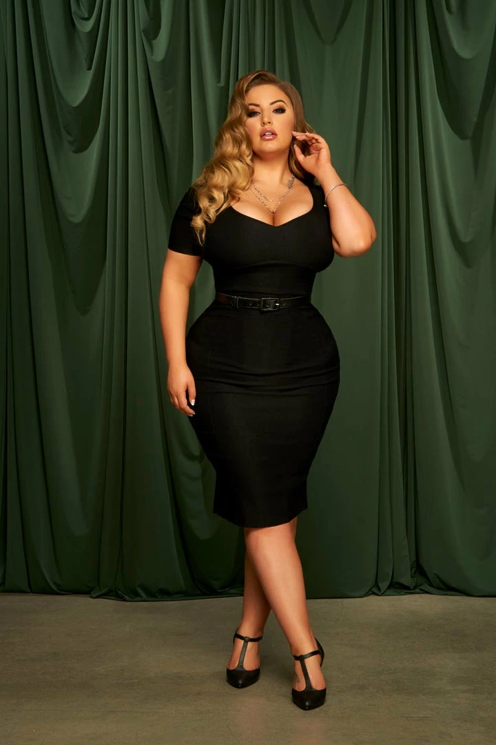 What's New, Pussycat? The Priscilla 60s Wiggle Dress In Black | Pinup Couture 18 What's New, Pussycat? The Priscilla 60s Wiggle Dress In Black | Pinup Couture