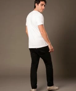 Traci Lords For Couture For Every Body Final Sale - Men's Signature T-shirt In White By Traci Lords