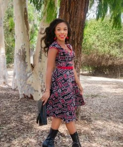 Final Sale - Pinup Couture Heidi Dress In Black Bandana Print